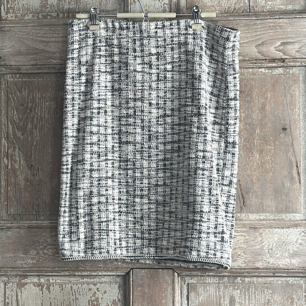 Max Studio skirt